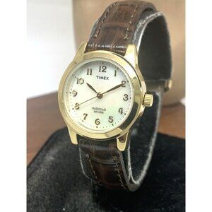 Timex Women's Watch TW2R63600 Indiglo Mother of Pearl Quartz Brown Leather 25mm